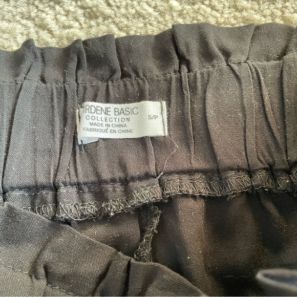 black paper bag shorts from ardene - Picture 3 of 7